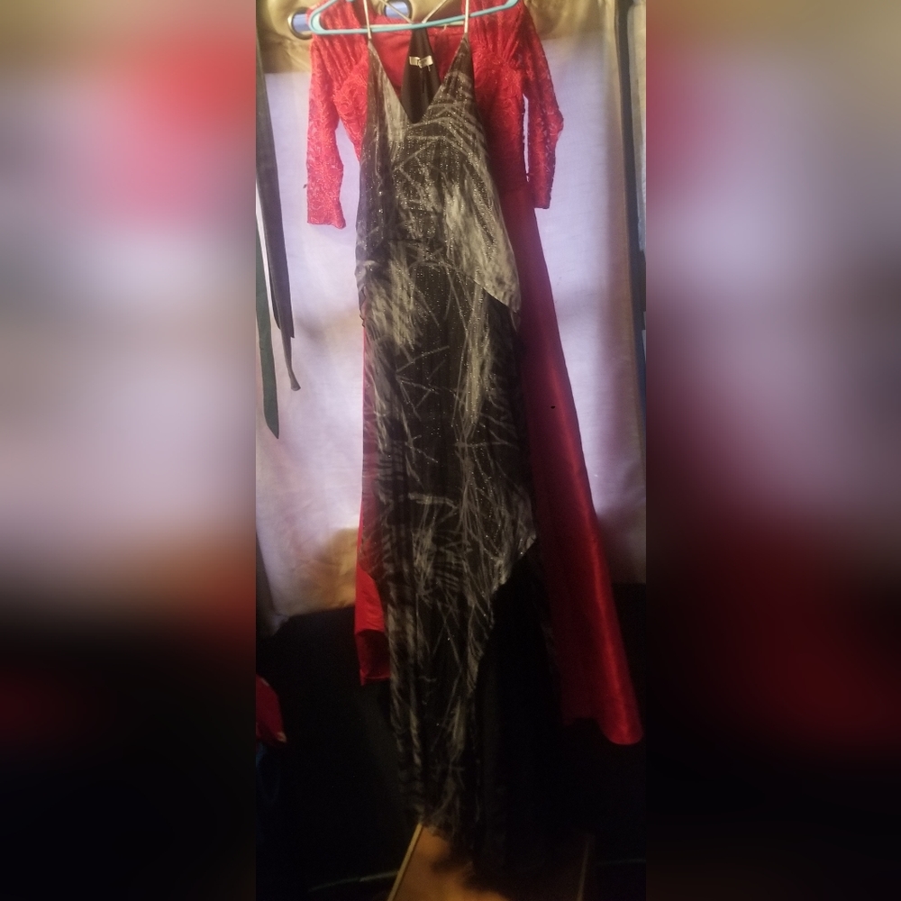 Flowy open legs  dress